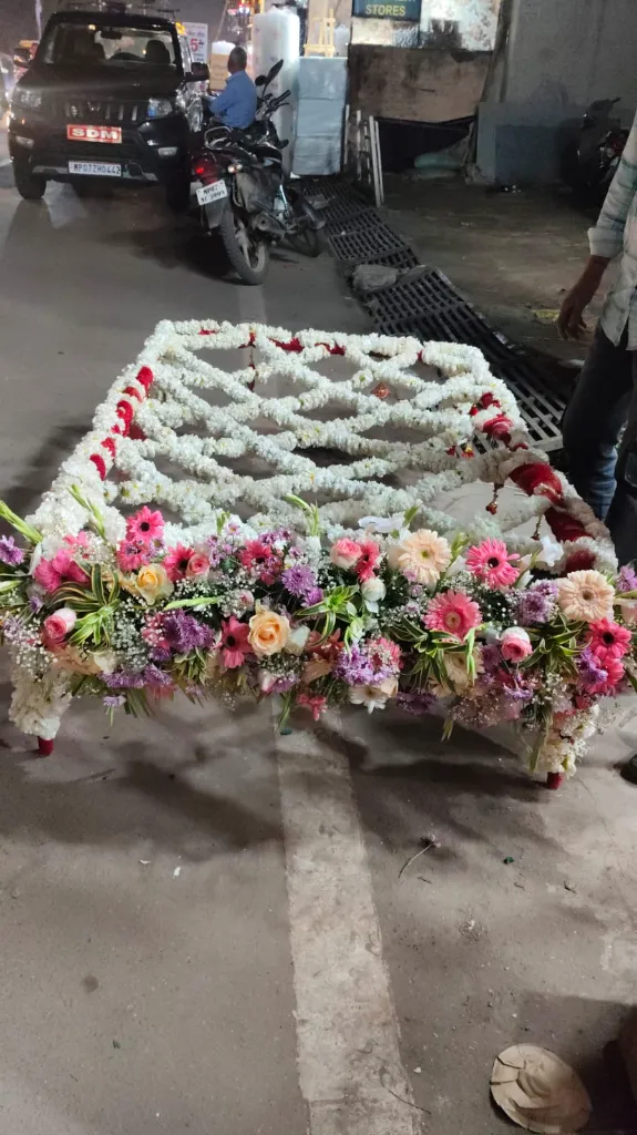 phoolon ki chadar 3.webp