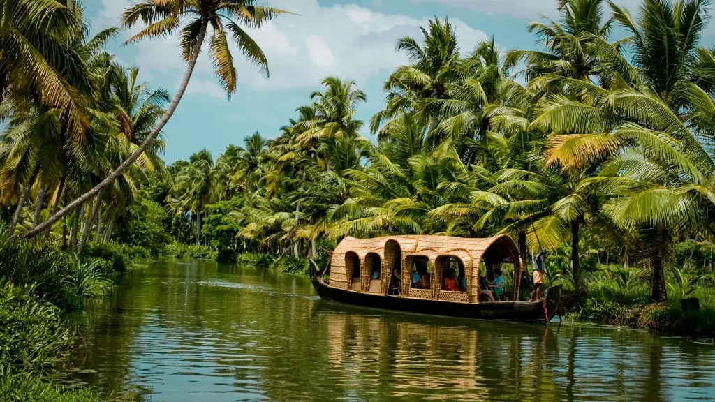unsplash_29ezCWtMtnM_kerala.webp