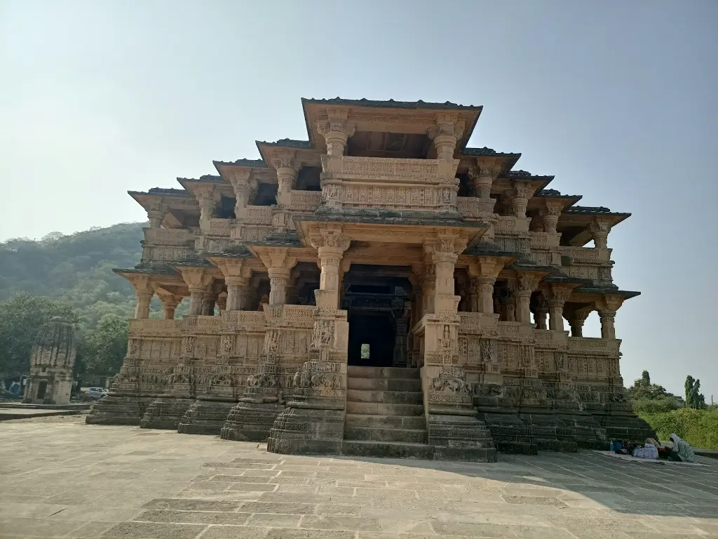 unsplash_3VwCJxTYz38_mahakaleshwar.jpg.jpg.jpg.jpg.jpg.webp