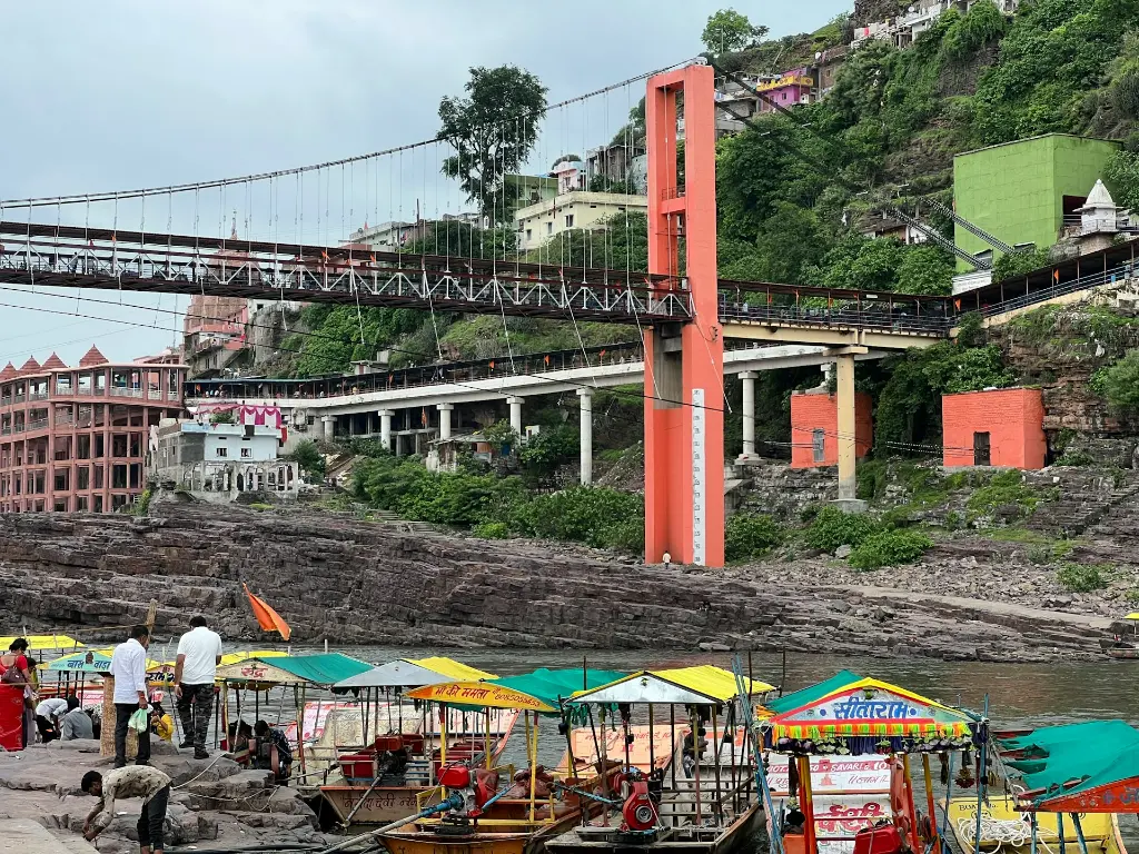 unsplash_qTzOPwoE6bk_omkareshwar.jpg.jpg.jpg.webp