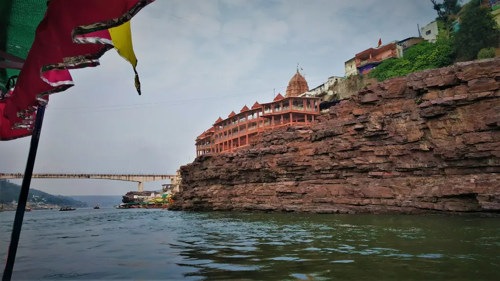 unsplash_2HROvlUQHV8_omkareshwar.jpg.jpg.webp