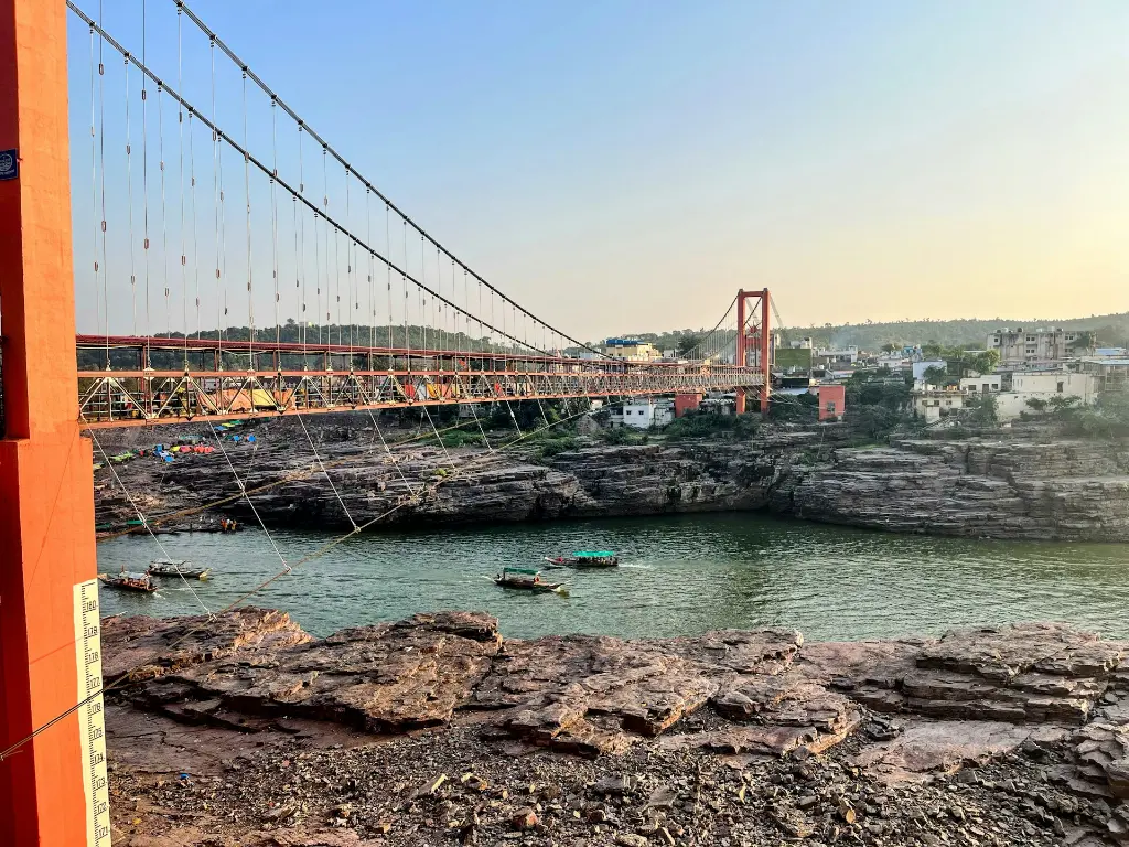 unsplash_eKXYa57H_Qs_omkareshwar.webp