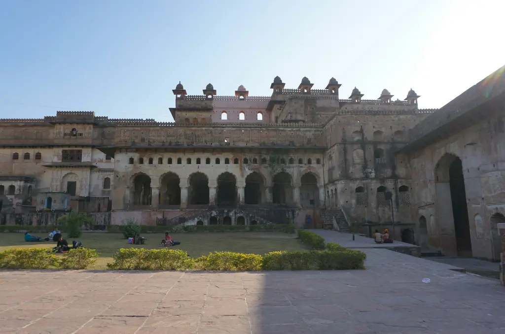 unsplash_Y5MbvwU8J44_orchha.jpg.jpg.jpg.webp