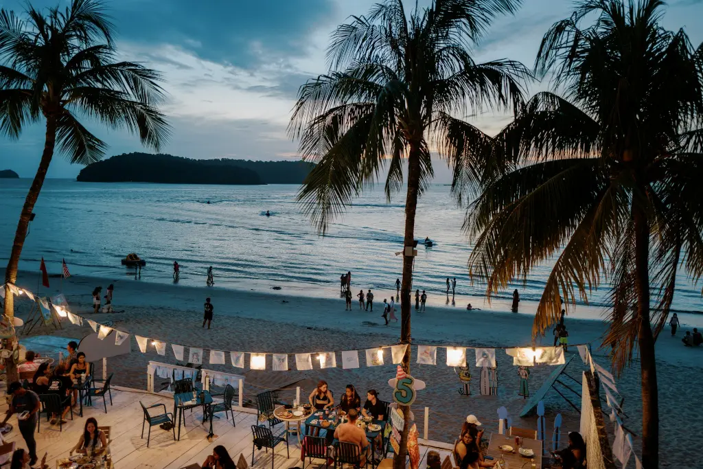 unsplash_6yotiQwW0Gs_langkawi island.jpg.jpg.webp