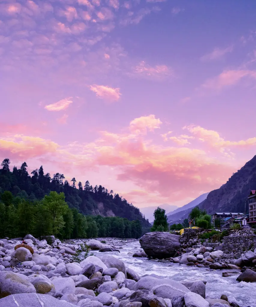 unsplash_jjBn5LC4Tng_manali.jpg.webp