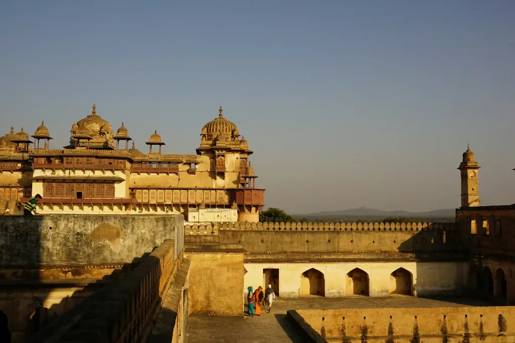 unsplash_uzMZW4EjPWQ_orchha.jpg.webp