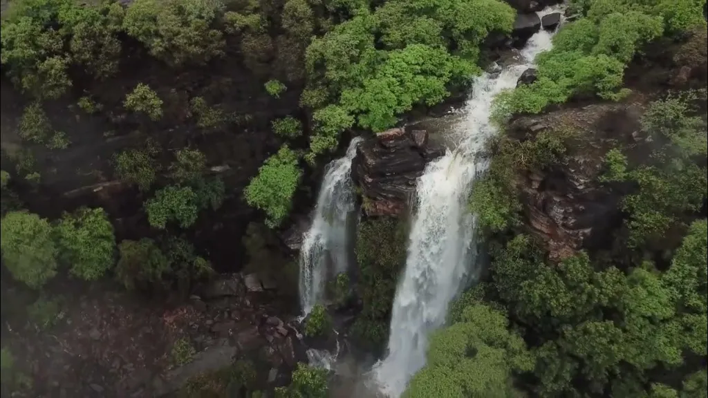 NALKESHWAR WATERFALL.webp
