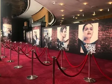 Centre Red Carpet