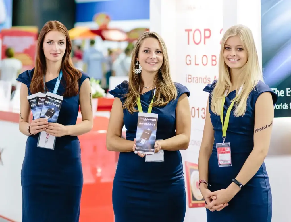 INTERNATIONAL EVENT HOSTESS