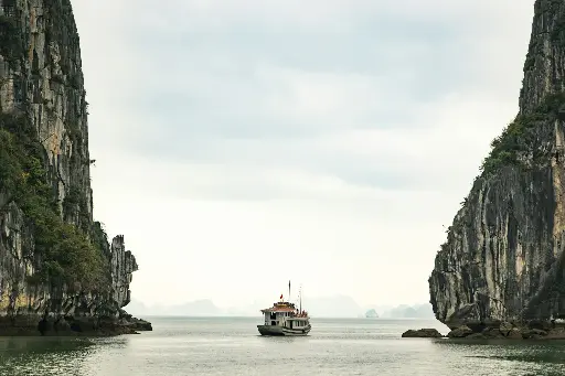 Vietnam Tour 05 Nights 06 Days (15 May)