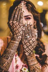 Mehandi artist