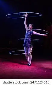 HULA HOOP DANCERS