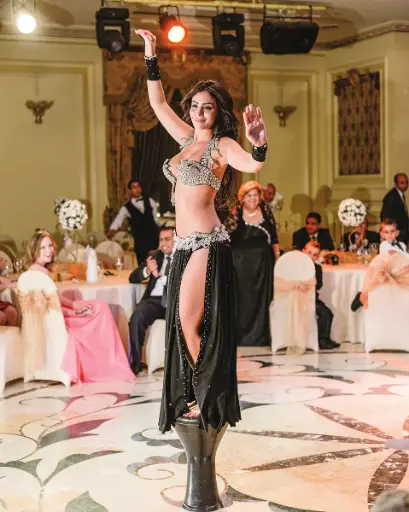 RUSSIAN BELLY DANCERS